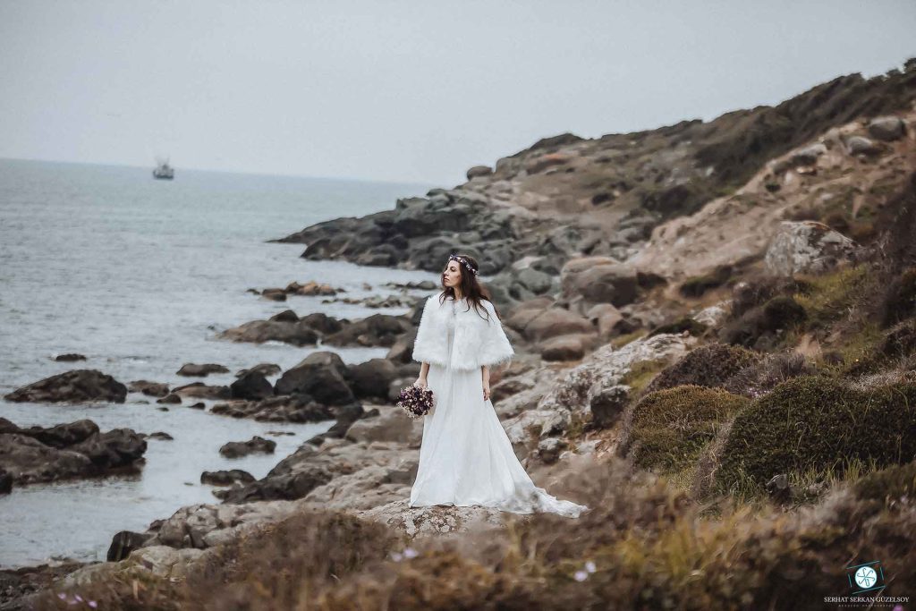 Kır Düğünleri İçin Doğal ve Otantik Fotoğraflar Kır Düğünleri İçin Doğal ve Otantik Fotoğraflar