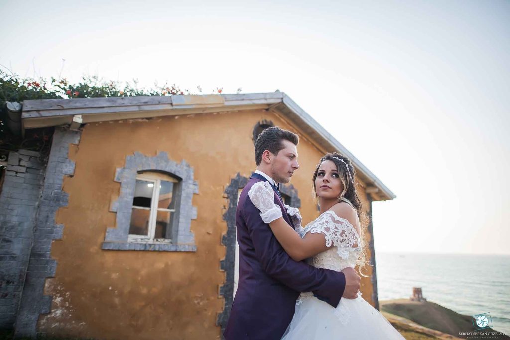 Kış Düğünleri İçin Sihirli ve Romantik Fotoğraflar Kış Düğünleri İçin Sihirli ve Romantik Fotoğraflar