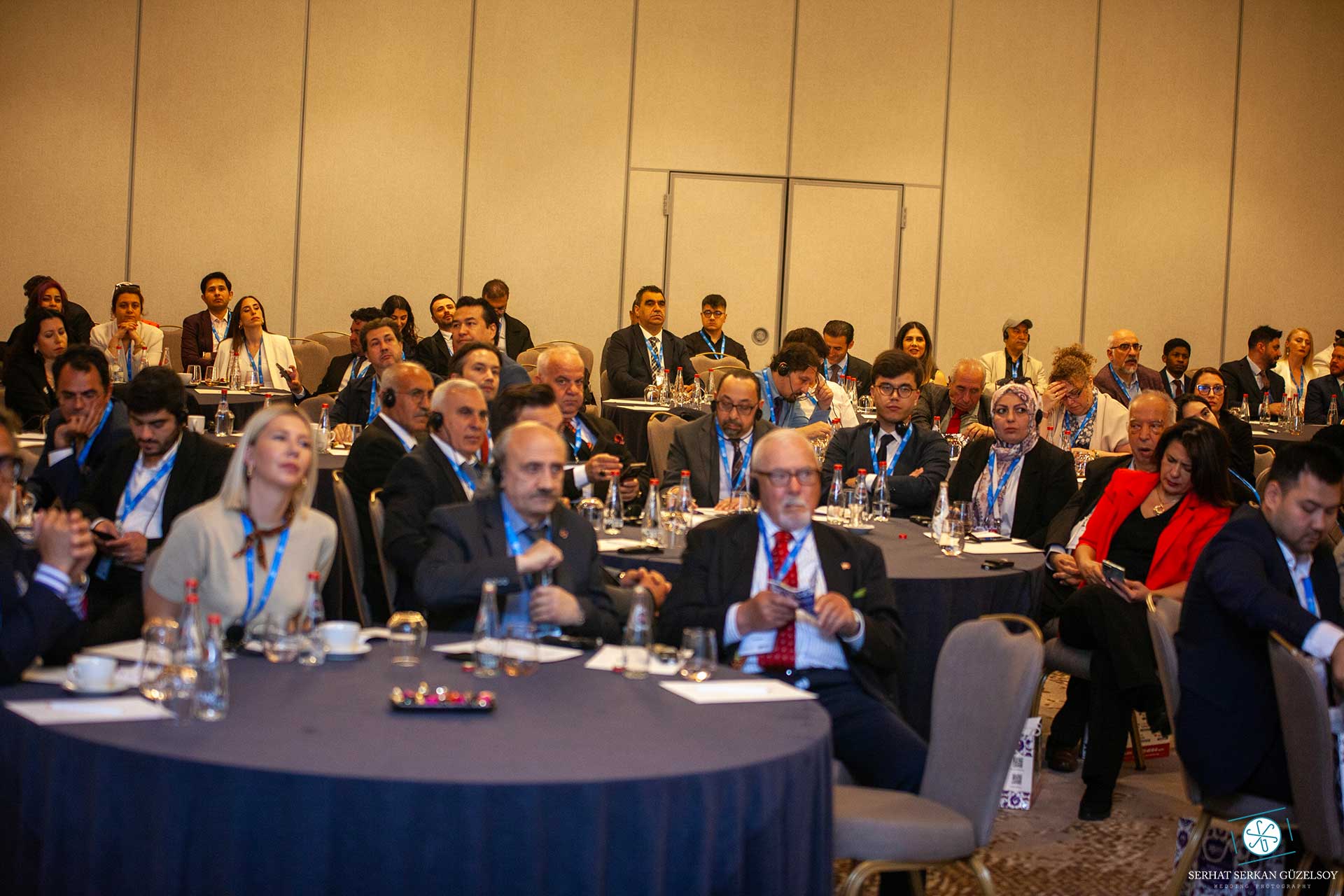 Kurumsal seminer fotoğrafı 17