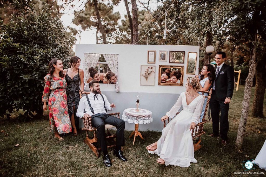 Bahçede Düğün Planlamak