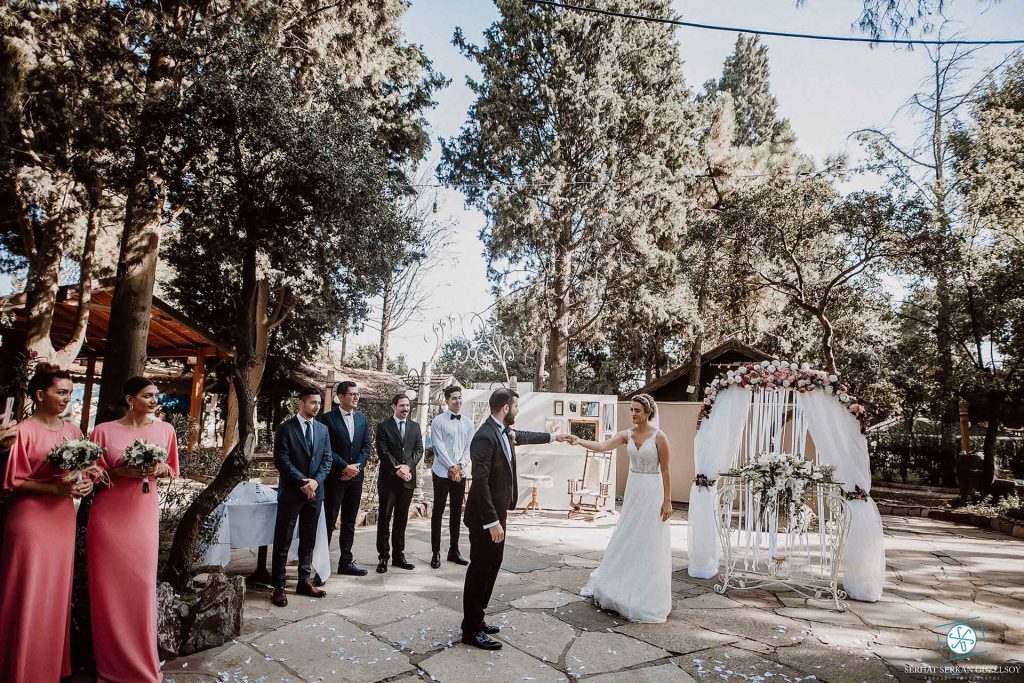 samimi dugun fikirleri Bahçede Düğün Planlamak