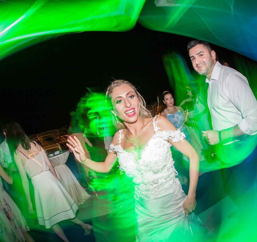 Düğün Gününü After Parti İle Renkli Hale Getirin