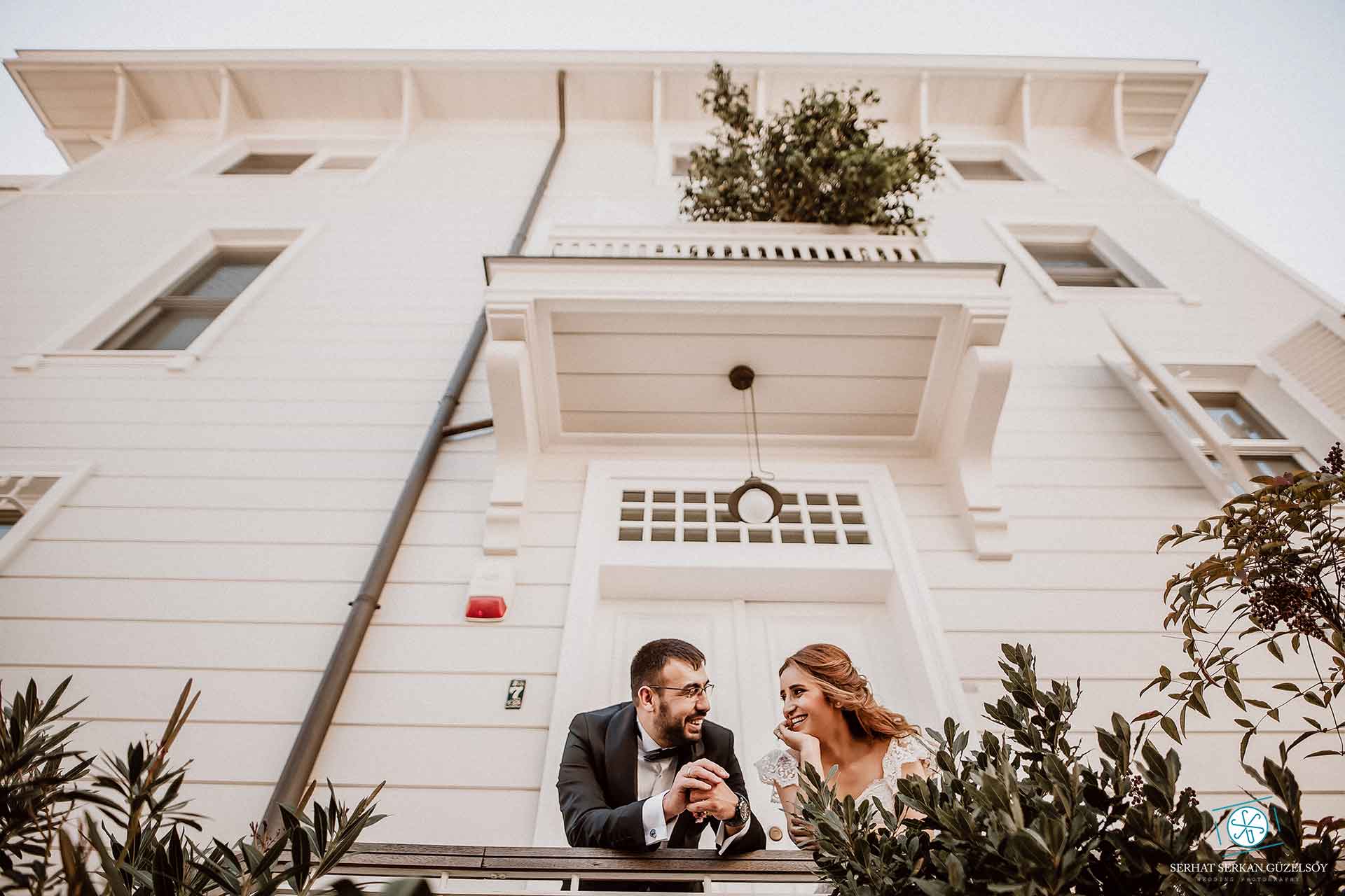Baltalimanı sokaklarında düğün fotoğrafları zamansız kare 15