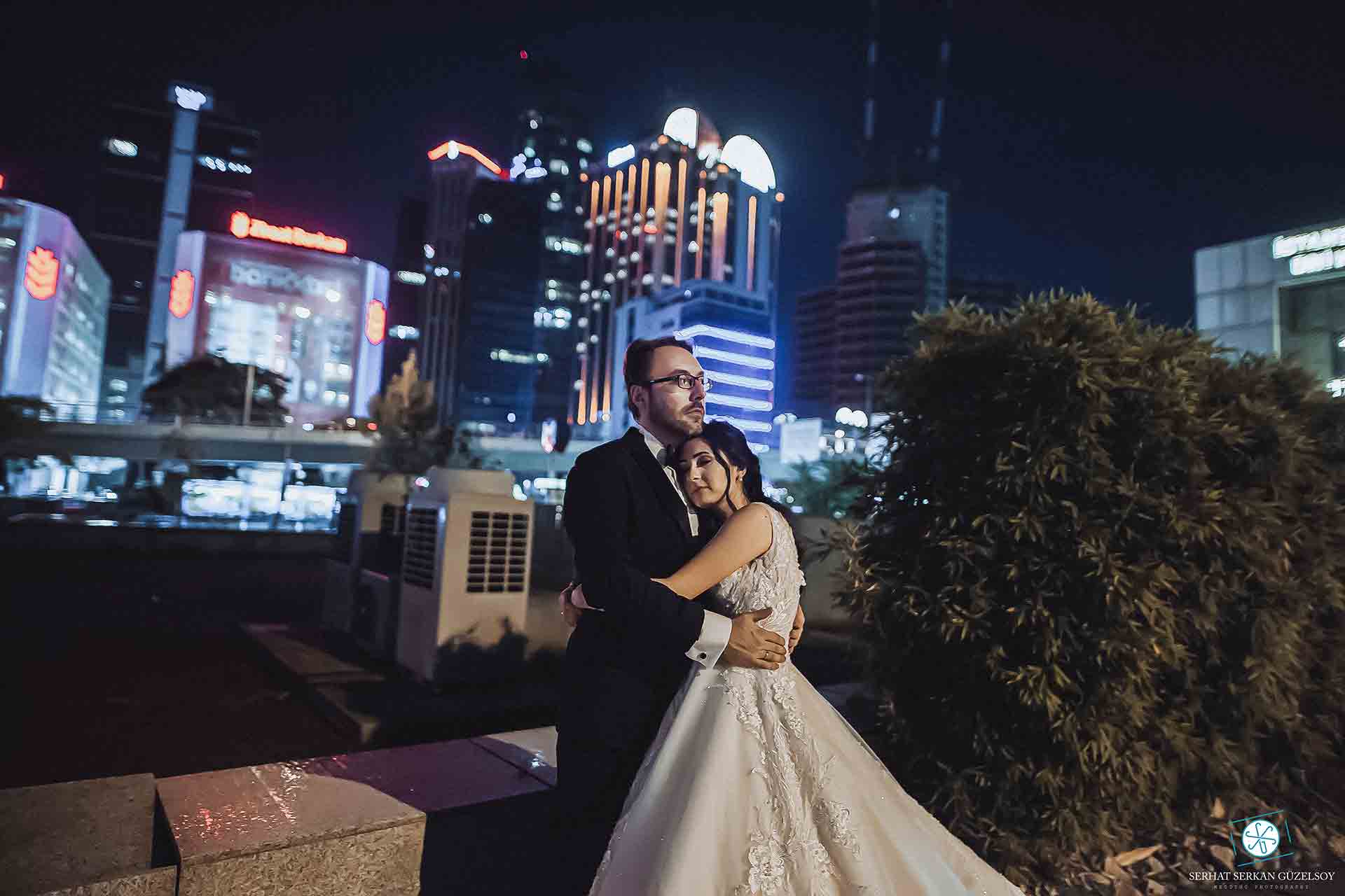 Düğün fotoğrafçısı fiyatları için gelin damat çekimi örneği